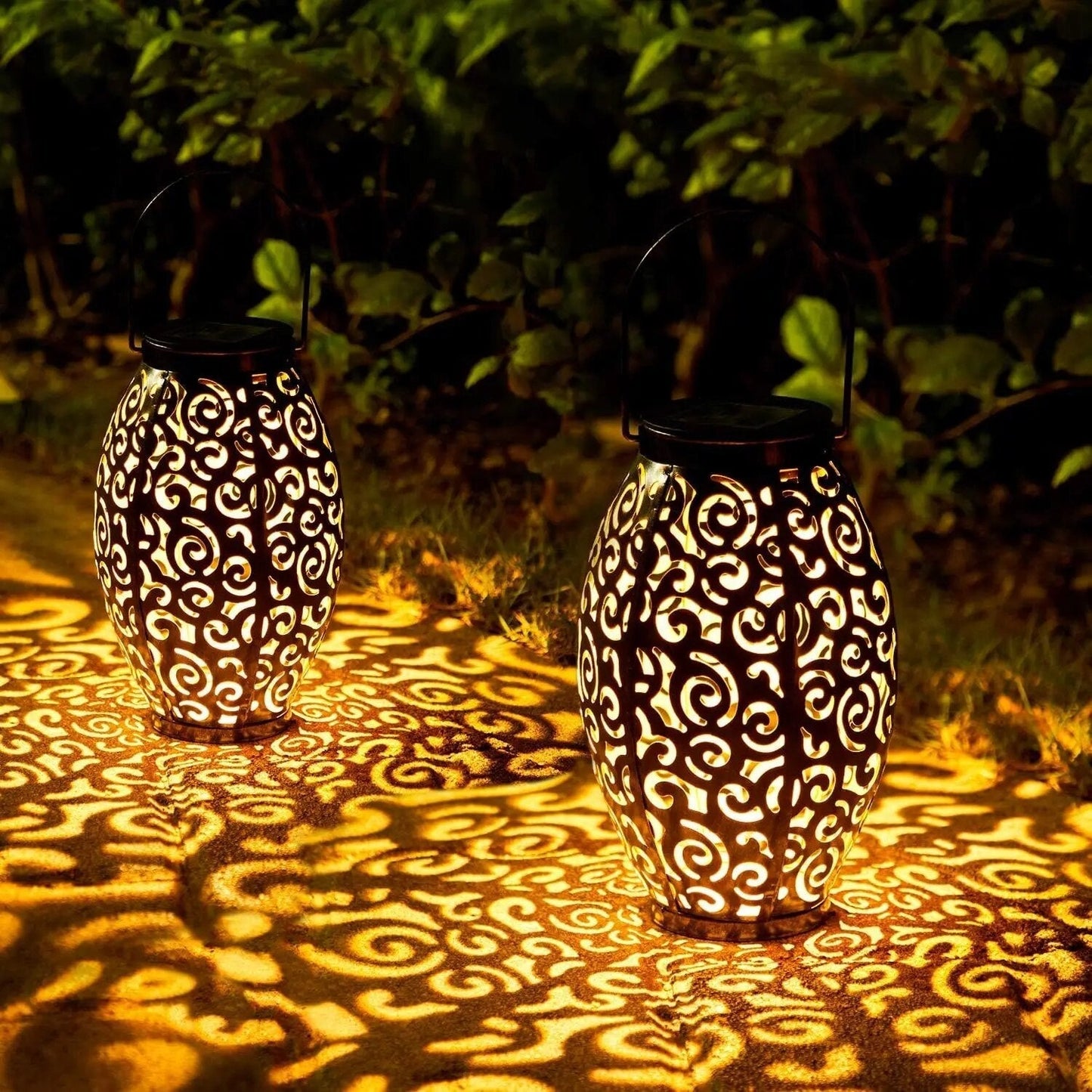 Glow | Solar Garden Light