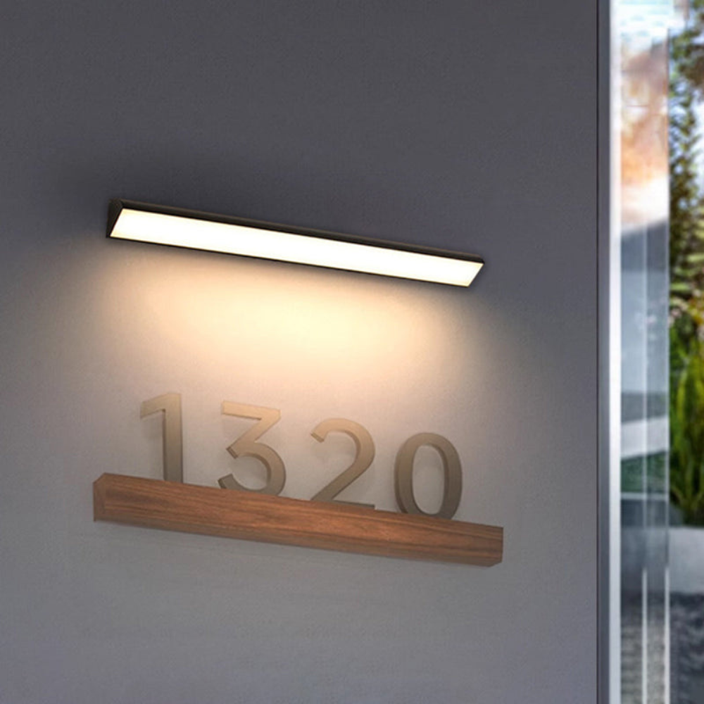 Linea | Outdoor LED Wall Light For Patio & Entrance – Waterproof