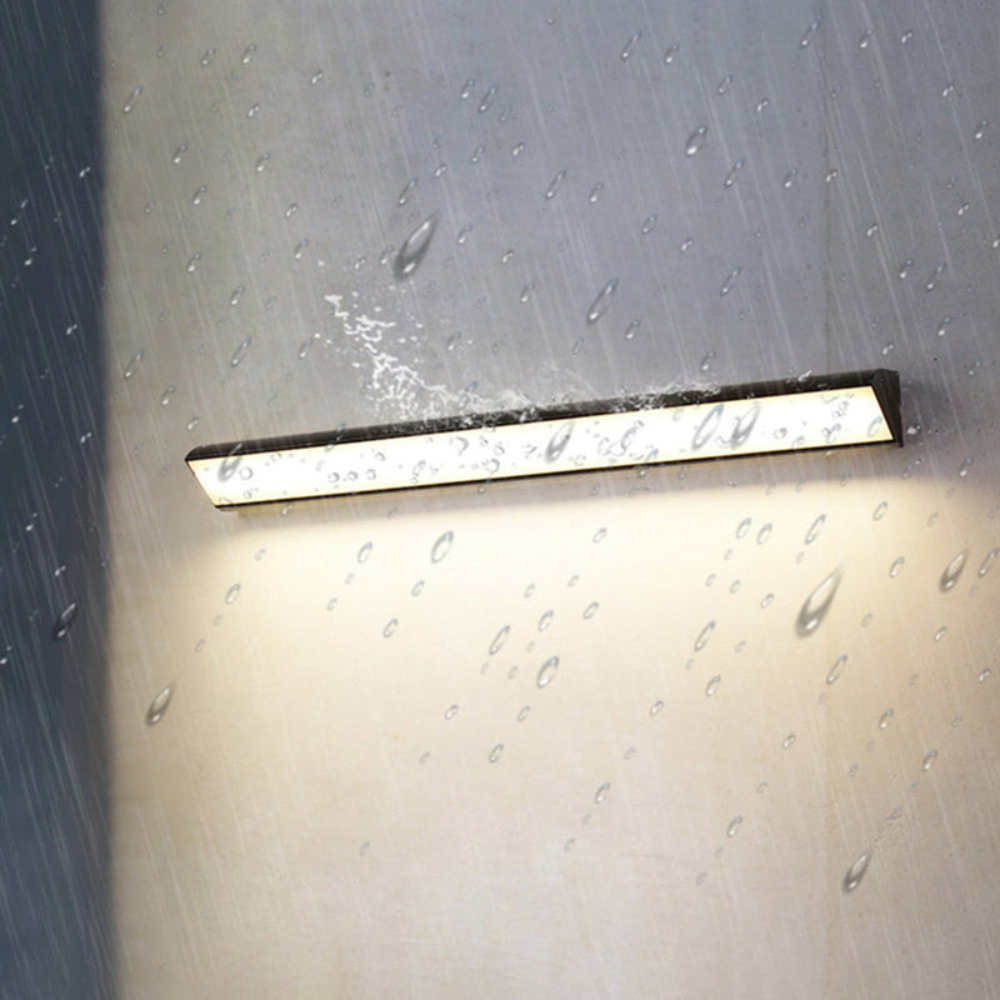 Linea | Outdoor LED Wall Light For Patio & Entrance – Waterproof