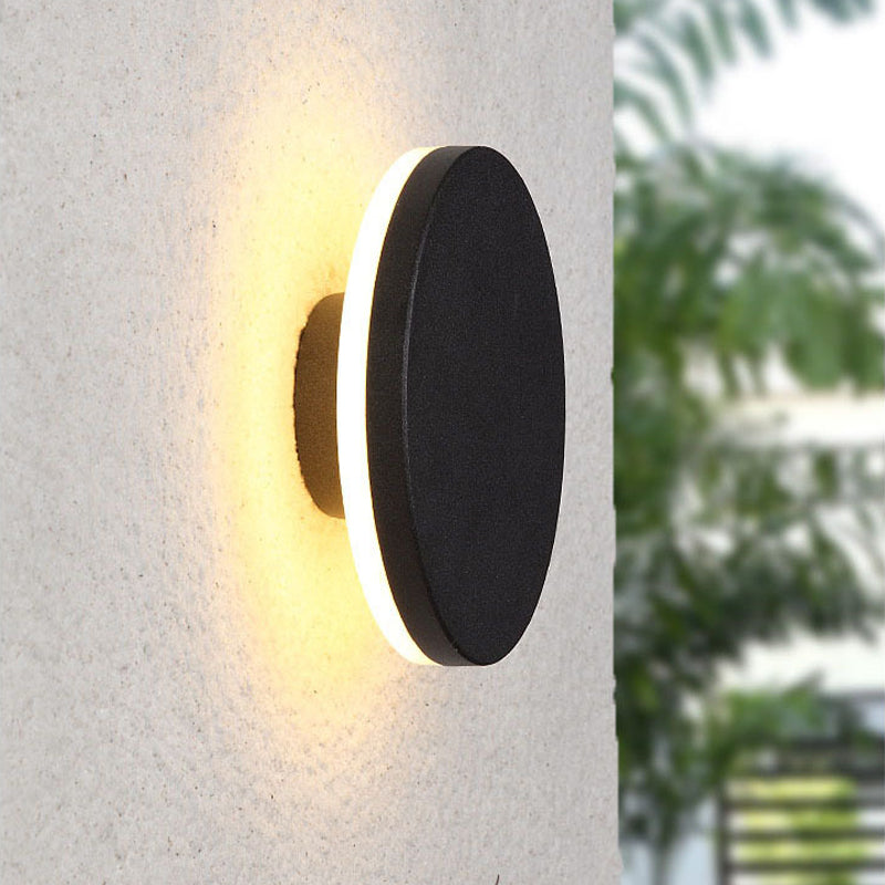 Kira | Outdoor LED Wall Lamp, Black/White, Round/Square