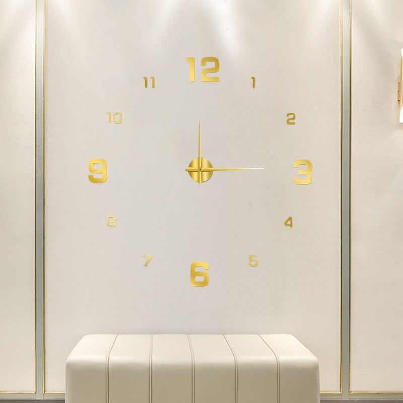 Luna | Large Analog Wall Clock