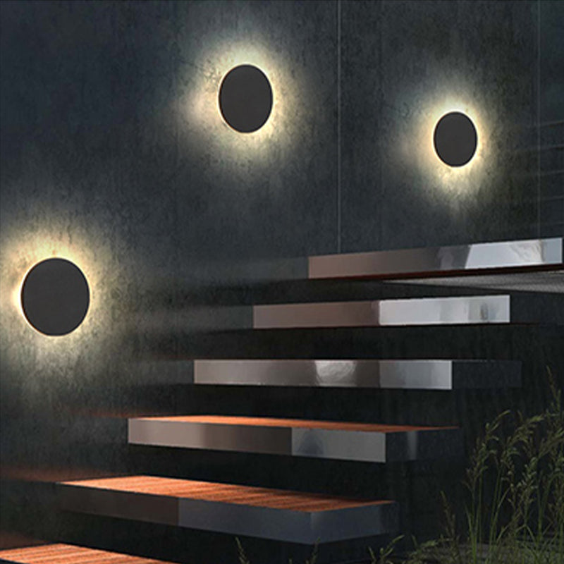 Kira | Outdoor LED Wall Lamp, Black/White, Round/Square