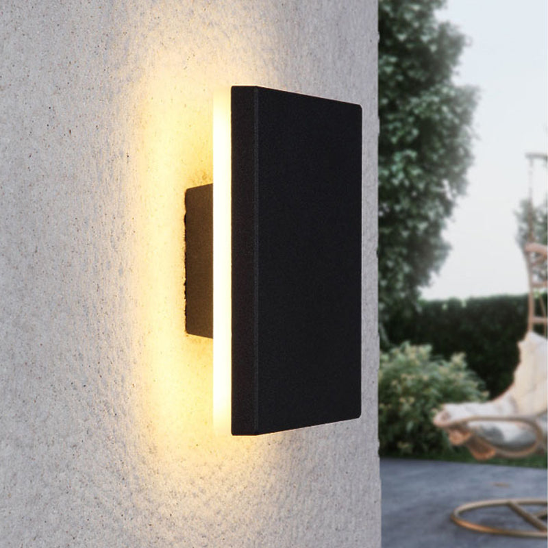 Kira | Outdoor LED Wall Lamp, Black/White, Round/Square