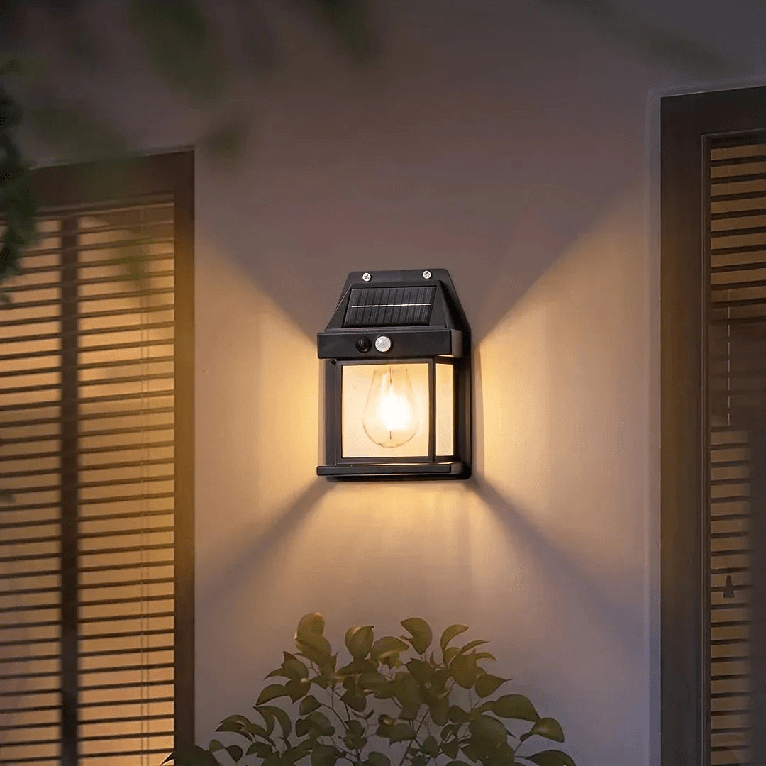 Darian | Contemporary Solar Garden Lamp with LED Glow for Outdoor Spaces