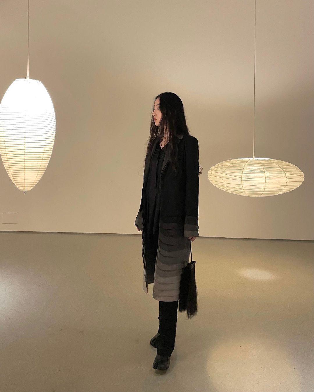 Zephyra | Japanese-Style Handcrafted Pendant Light for Living Room