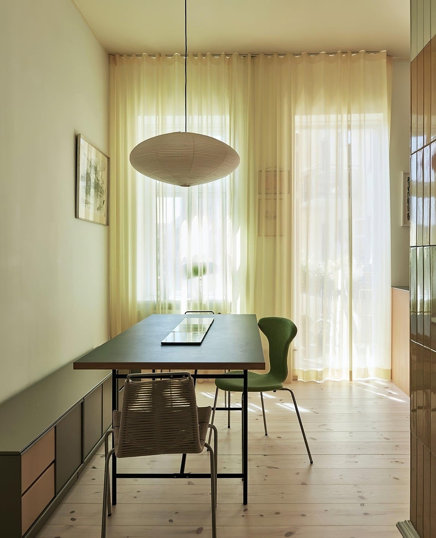Zephyra | Japanese-Style Handcrafted Pendant Light for Living Room