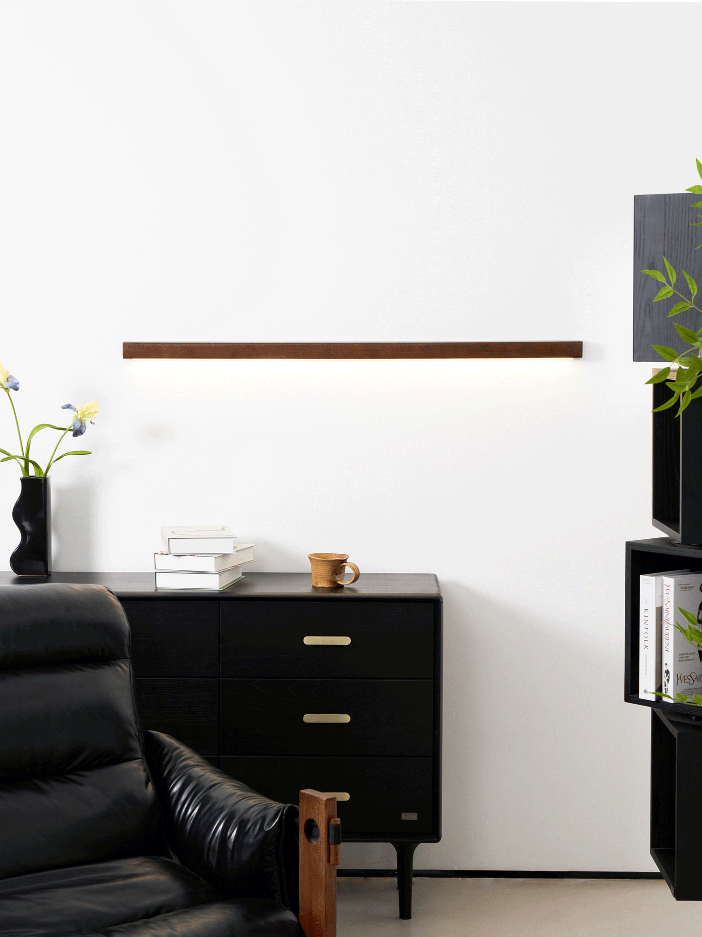 Theo | Wooden Wall Lamp Modern Minimalist Bedroom Hallway