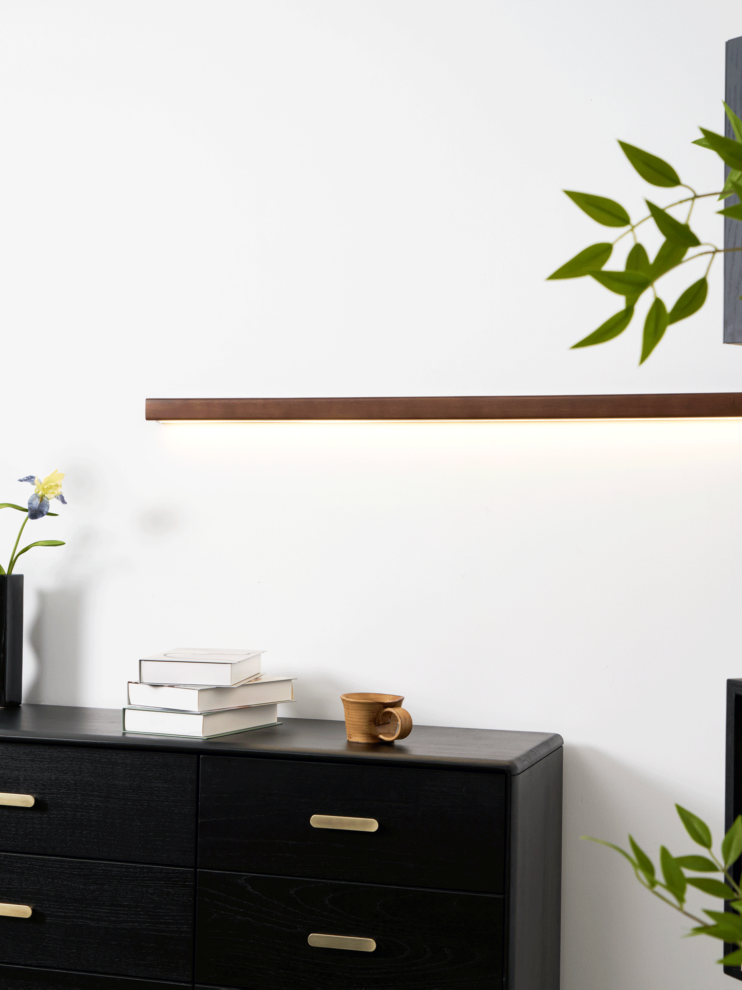Theo | Wooden Wall Lamp Modern Minimalist Bedroom Hallway