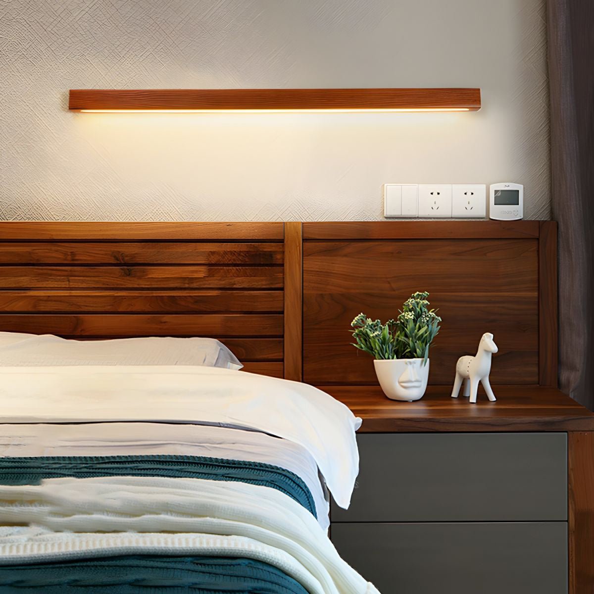 Theo | Wooden Wall Lamp Modern Minimalist Bedroom Hallway