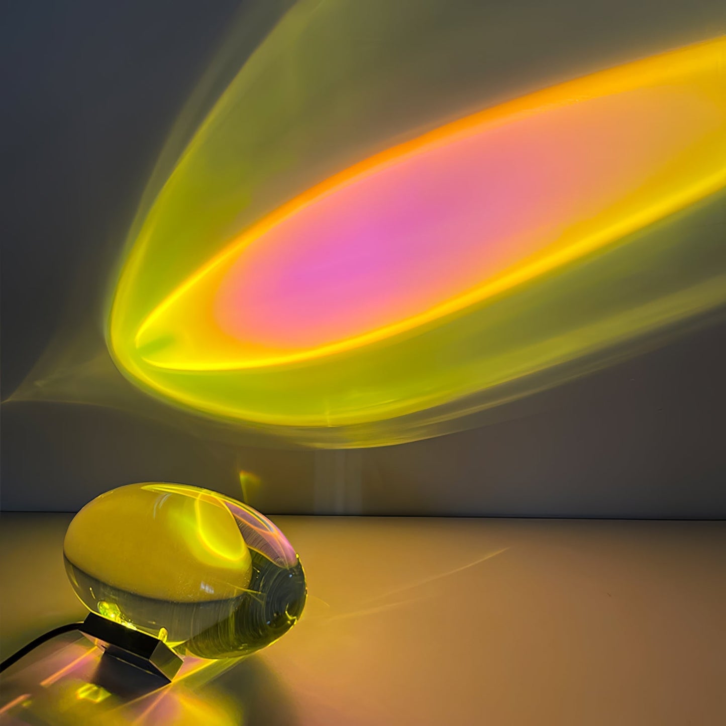 Aura | Ambient LED Table Lamp