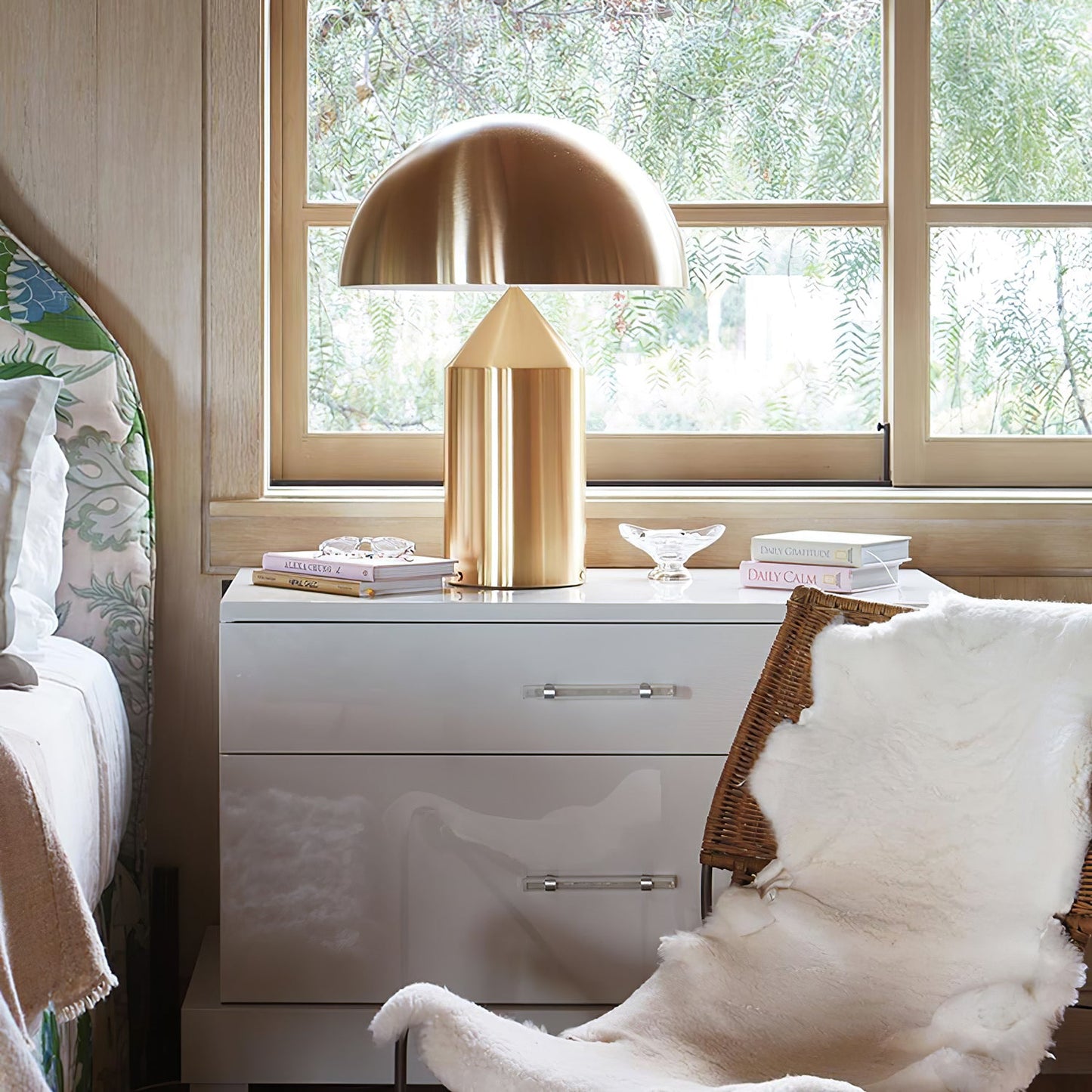 Calix | Metal Table Lamp Ambient Indoor Lighting for Nightstand Desk