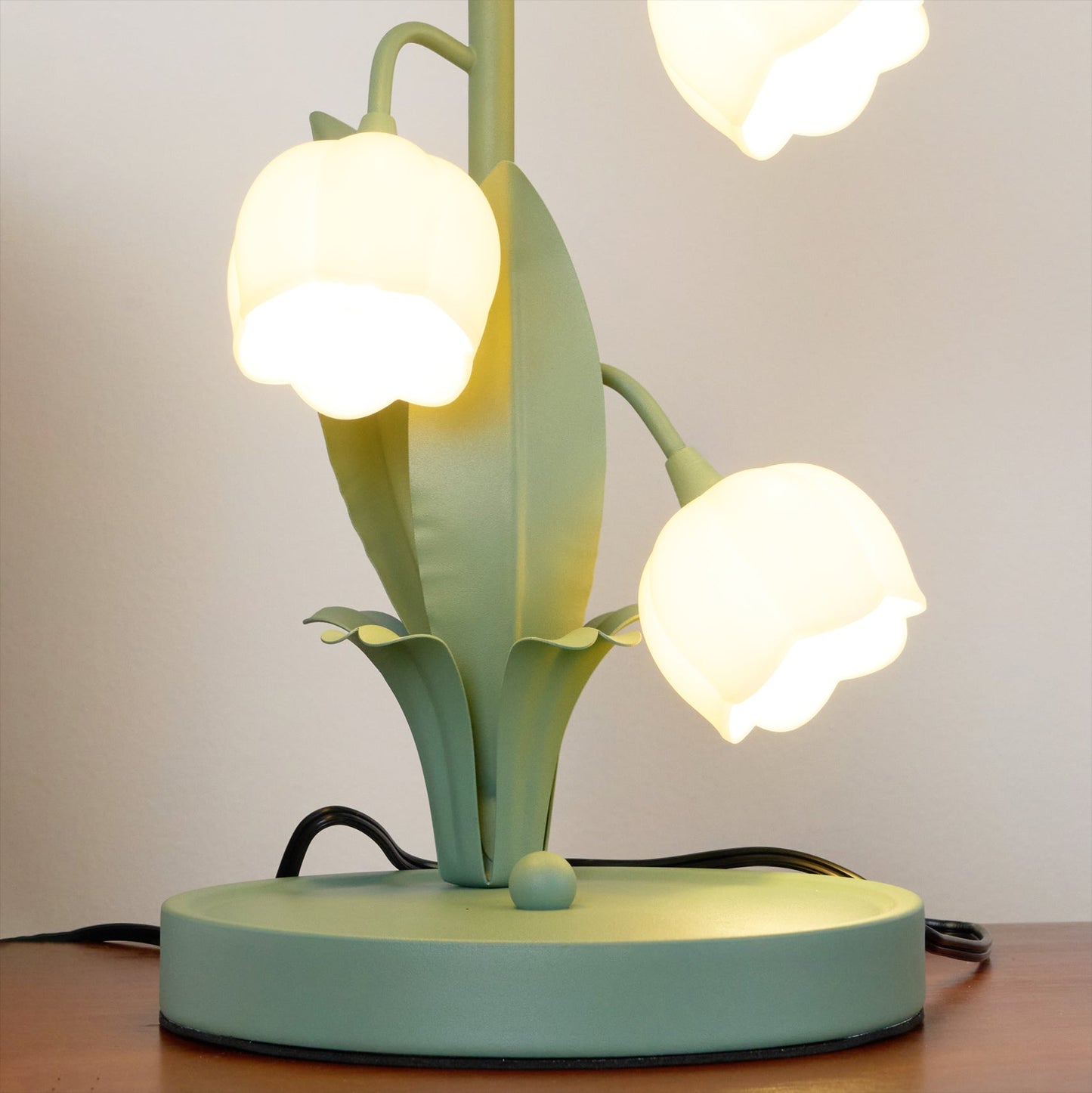 Twinkla | Contemporary Floral Orchid Accent Light for  Bedroom
