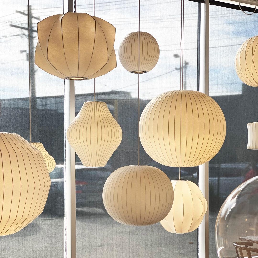Nyla | Modern Glass Glow Pendant Light Living Room