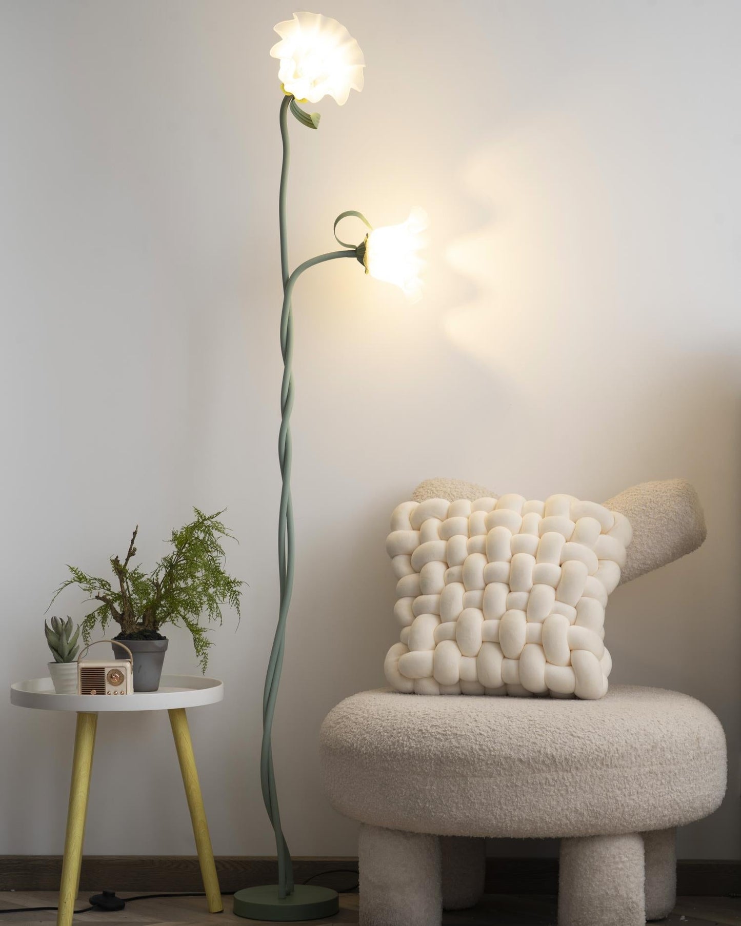 Flower | Floor Lamp Metal Body, Living Room