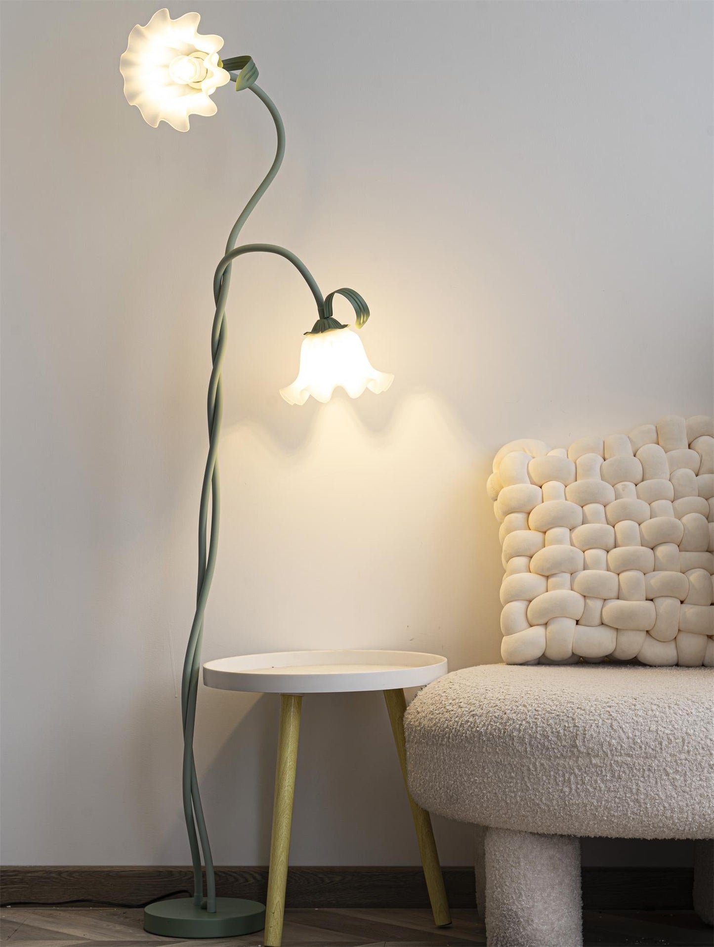 Flower | Floor Lamp Metal Body, Living Room
