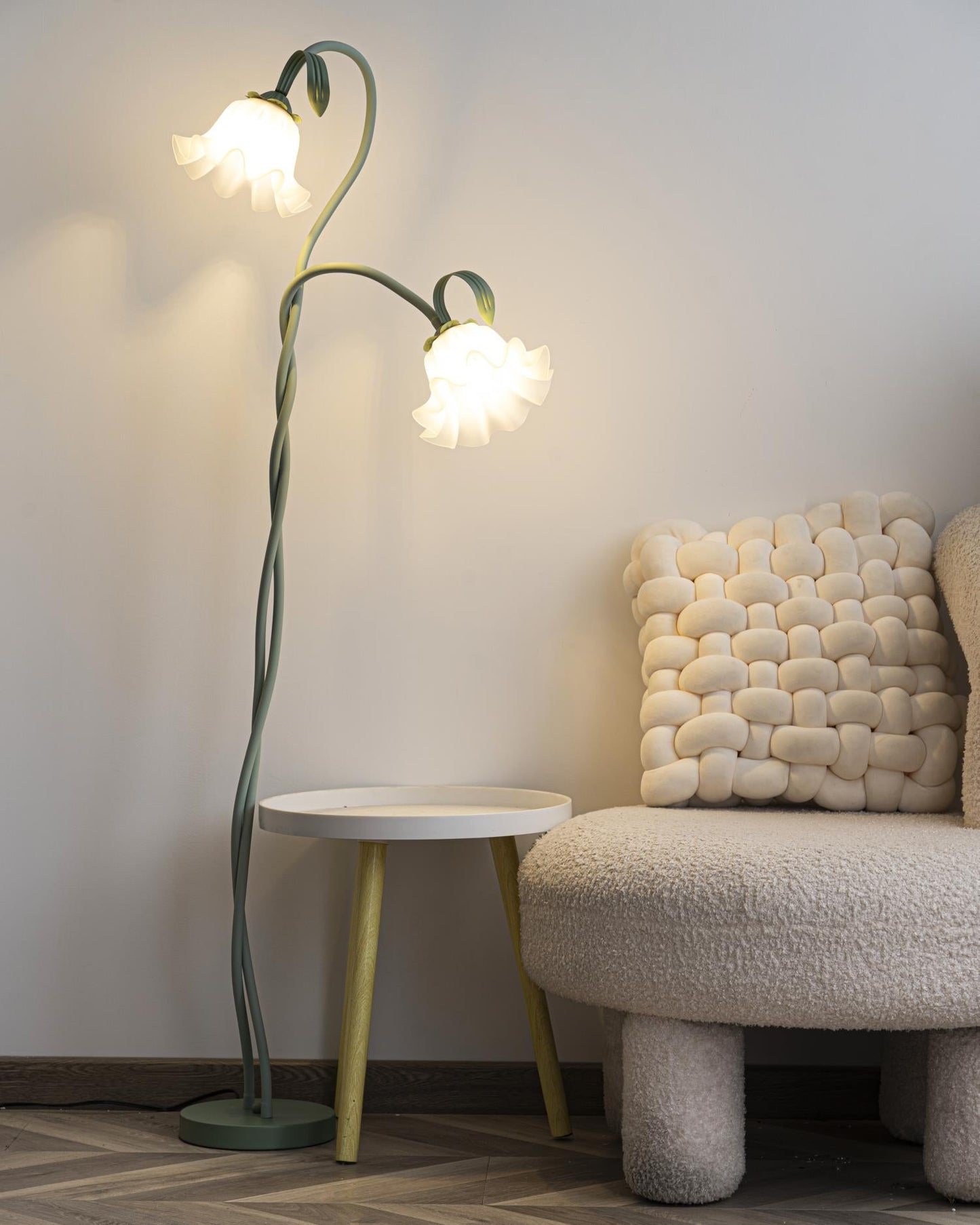 Flower | Floor Lamp Metal Body, Living Room