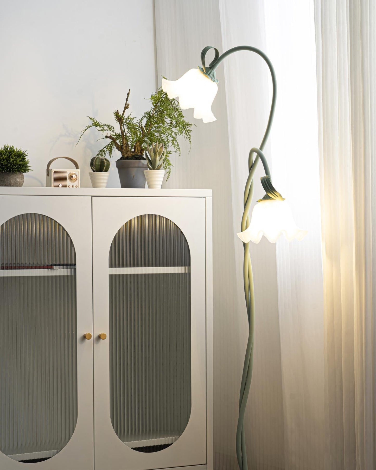 Flower | Floor Lamp Metal Body, Living Room