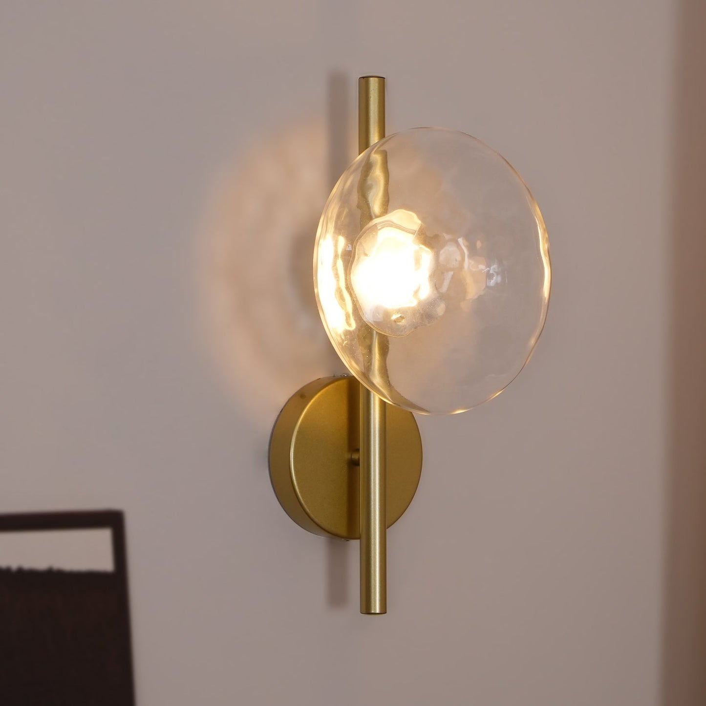 Zeno | Round Ceto Glass Wall Light