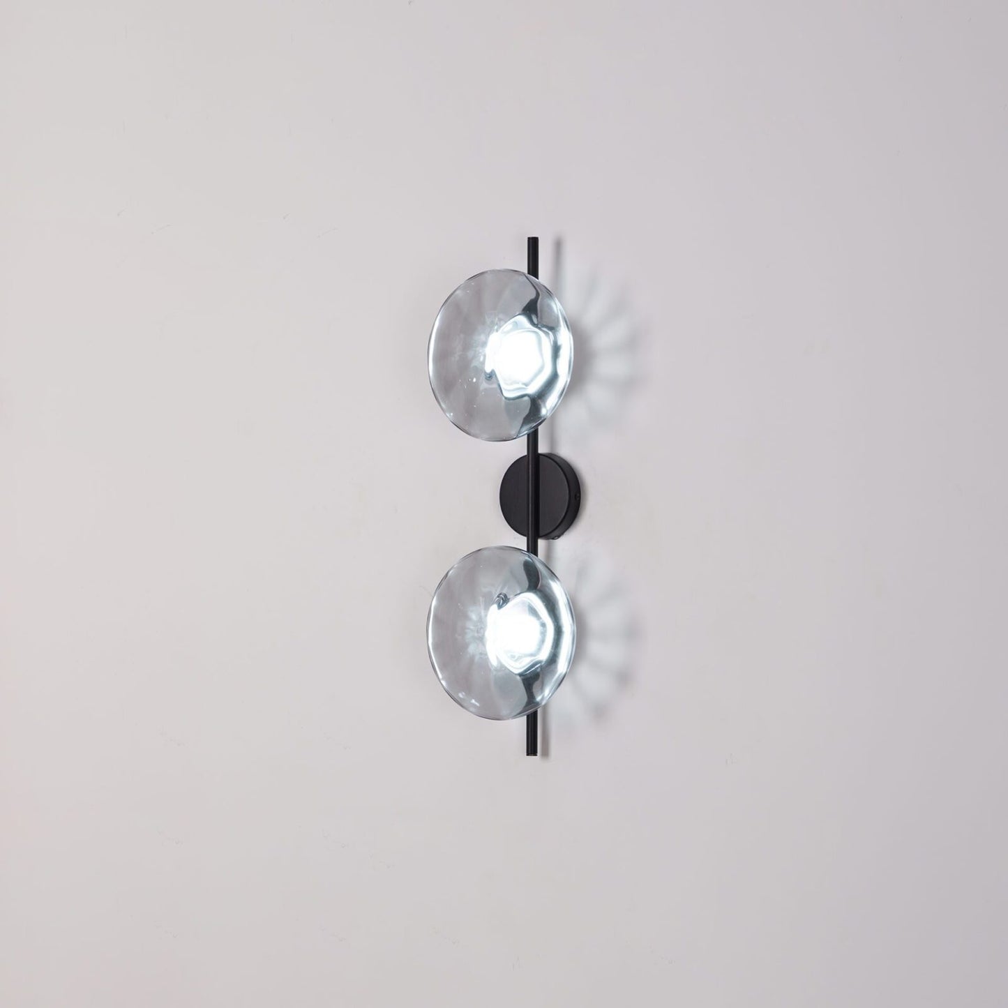 Zeno | Round Ceto Glass Wall Light