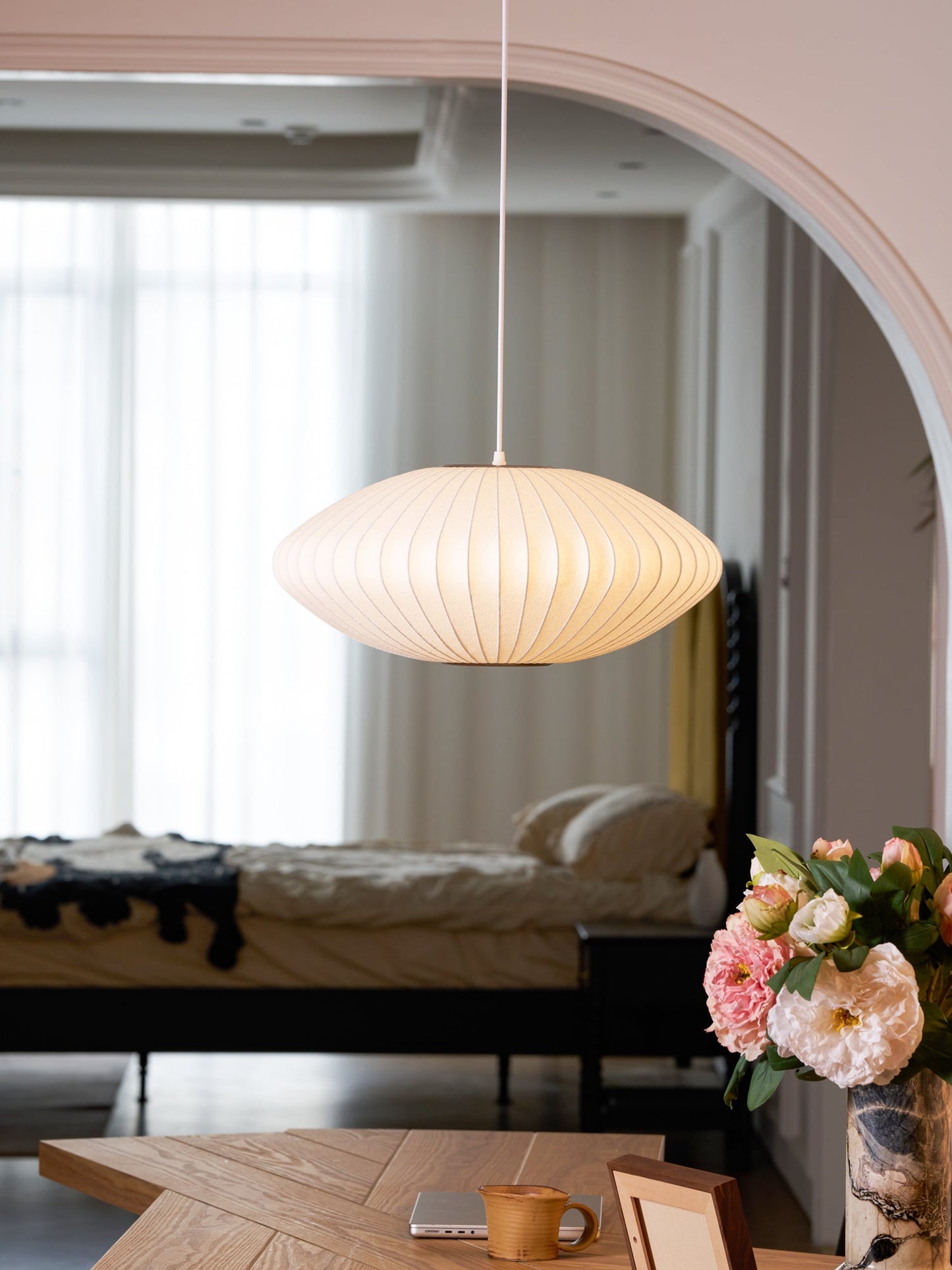 Nyla | Modern Glass Glow Pendant Light Living Room