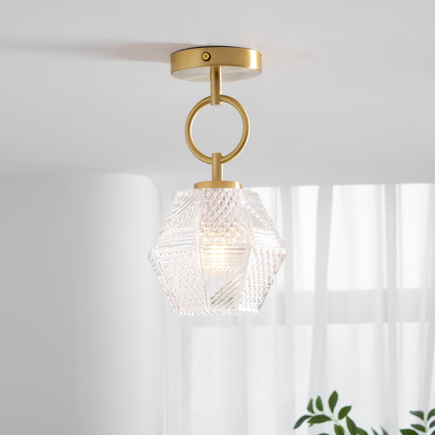 Aurevia | Diamond Cut Glass Brass Art Deco Pendant Light
