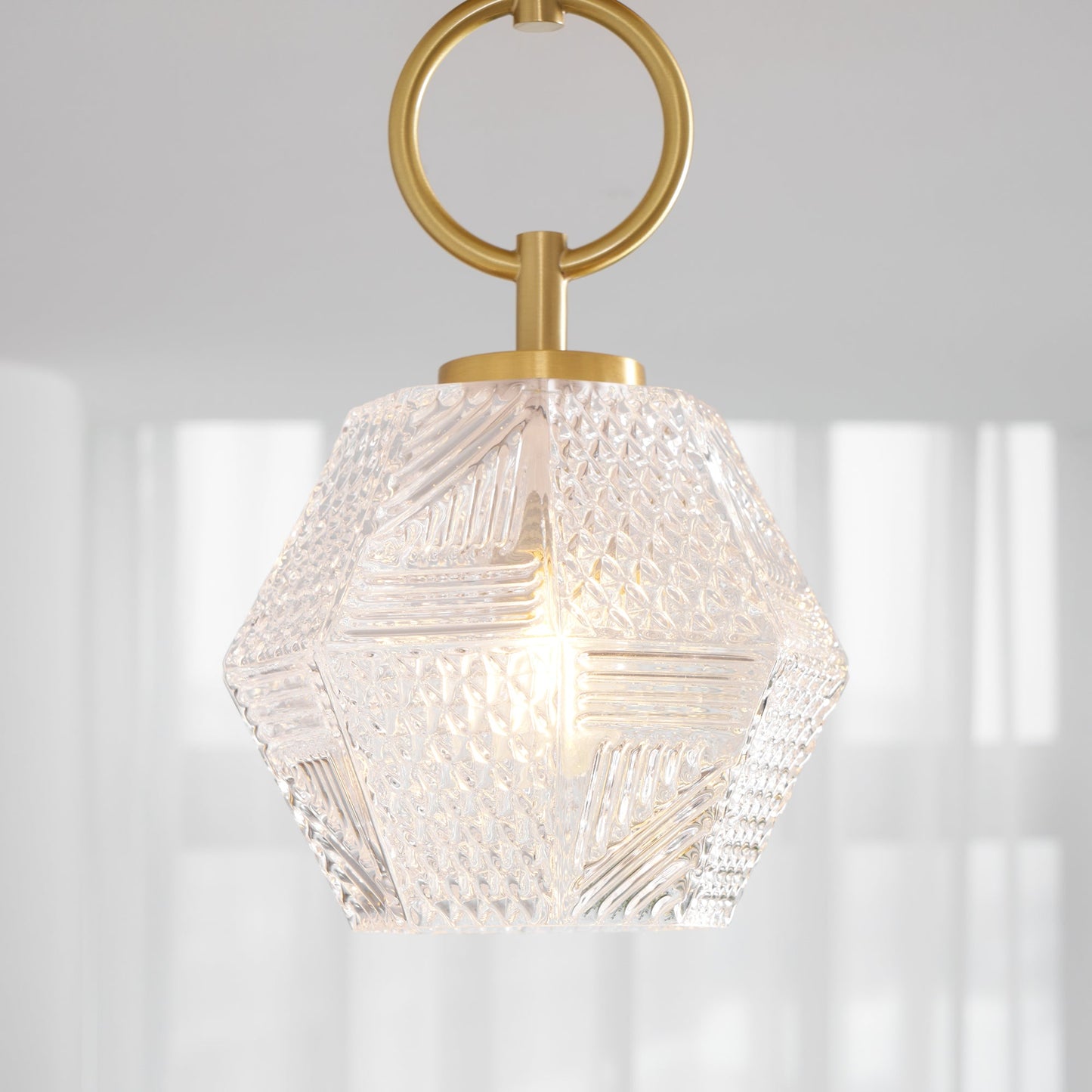 Aurevia | Diamond Cut Glass Brass Art Deco Pendant Light
