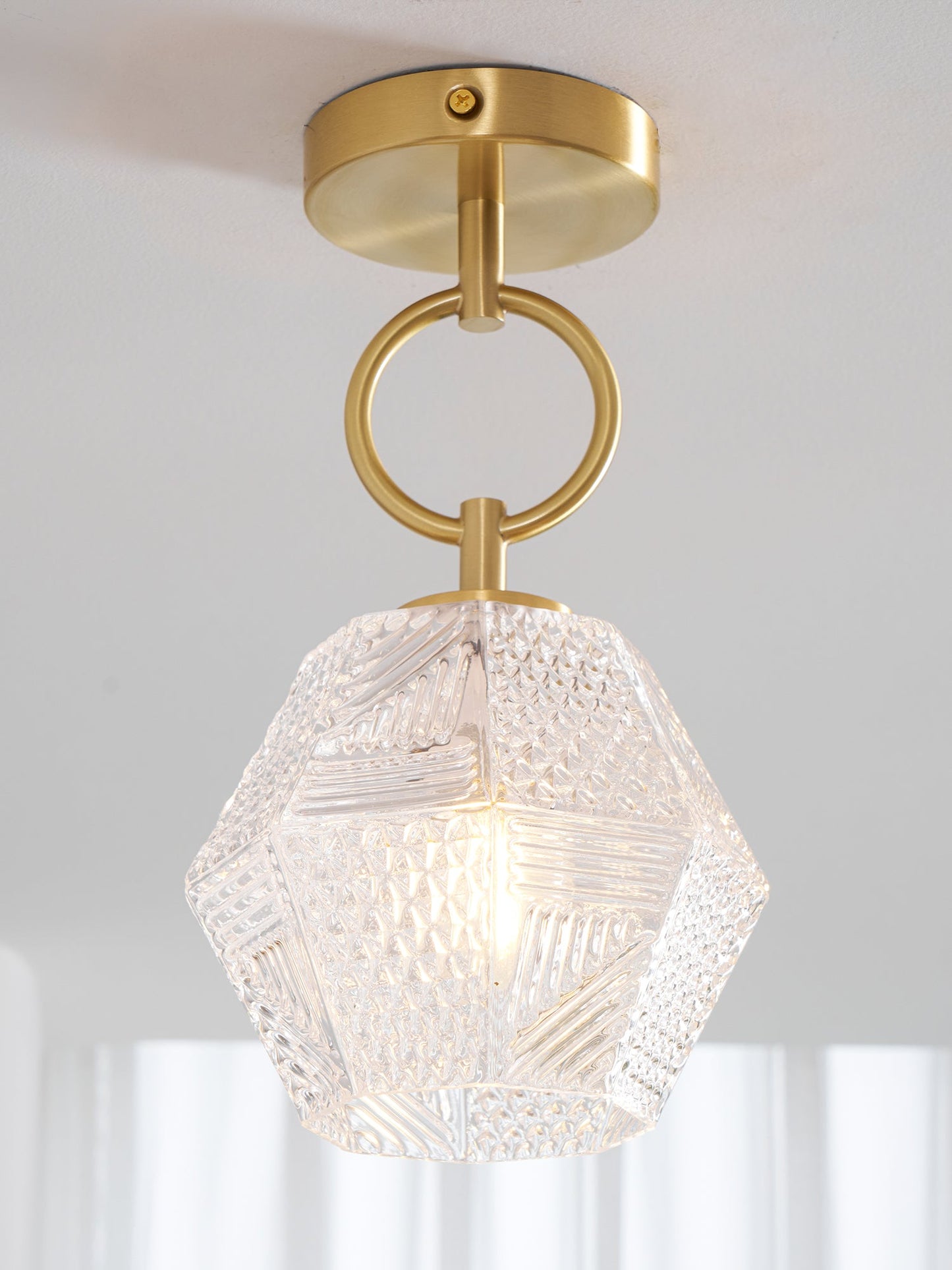 Aurevia | Diamond Cut Glass Brass Art Deco Pendant Light