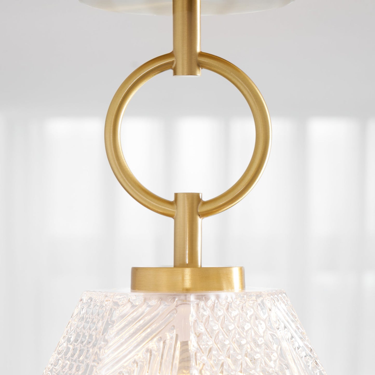 Aurevia | Diamond Cut Glass Brass Art Deco Pendant Light