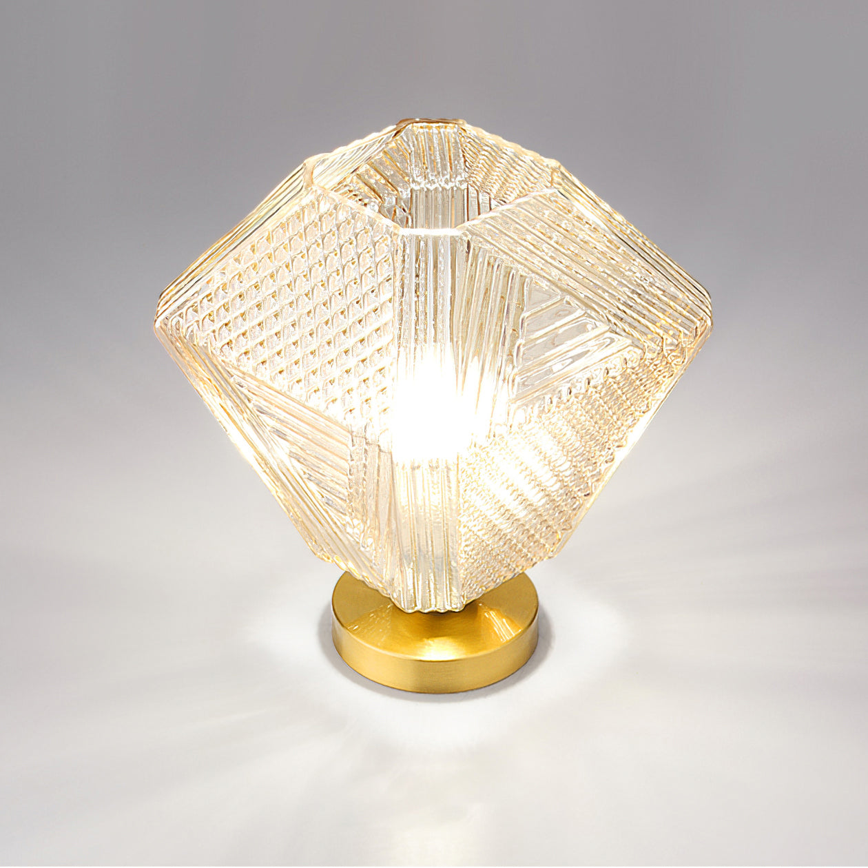 Aurevia | Diamond Cut Glass Brass Art Deco Pendant Light