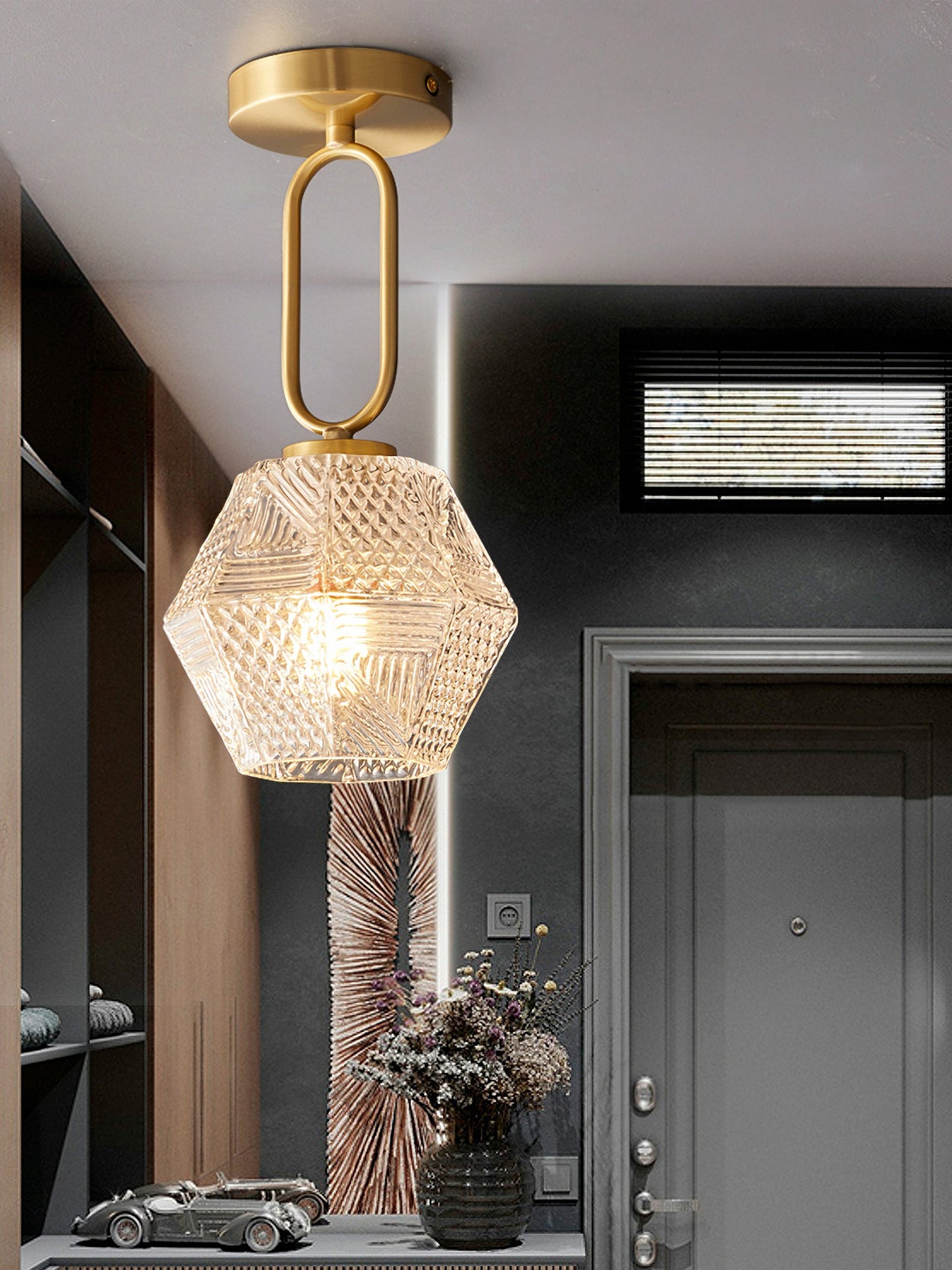 Aurevia | Diamond Cut Glass Brass Art Deco Pendant Light