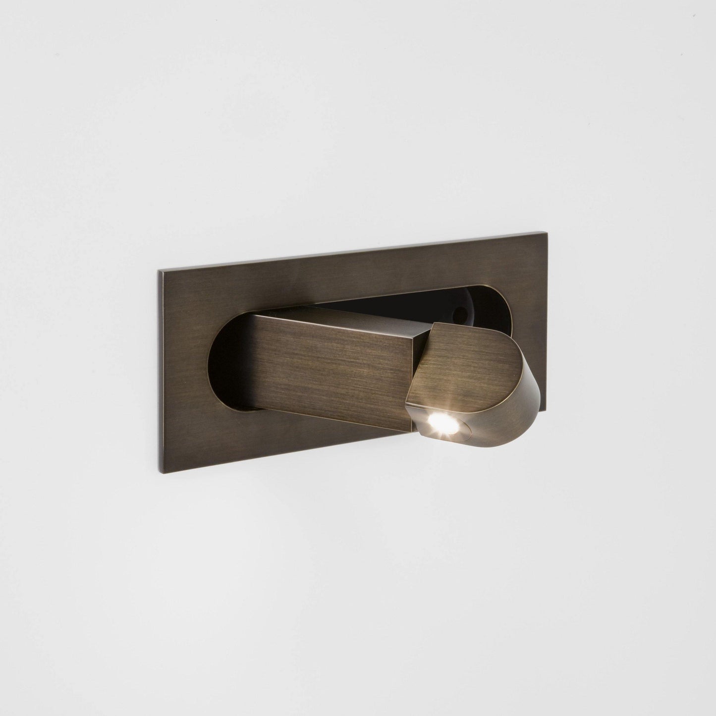 Deco | Adjustable Bedside LED Wall Lamp