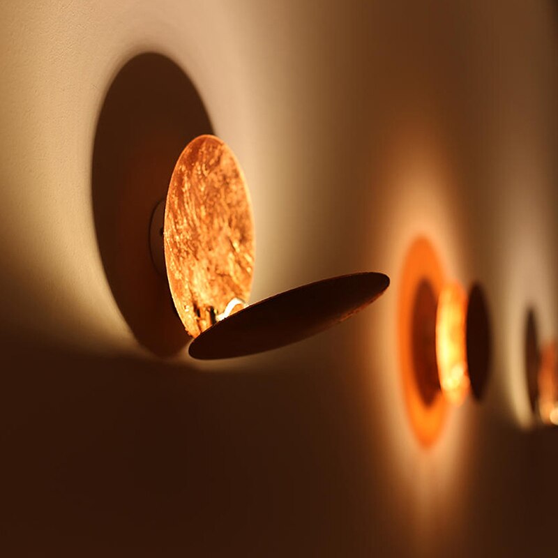 Luna | 360° Rotating LED Wall Light