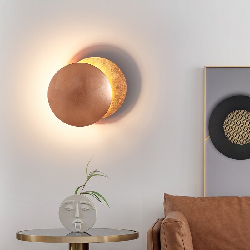 Luna | 360° Rotating LED Wall Light