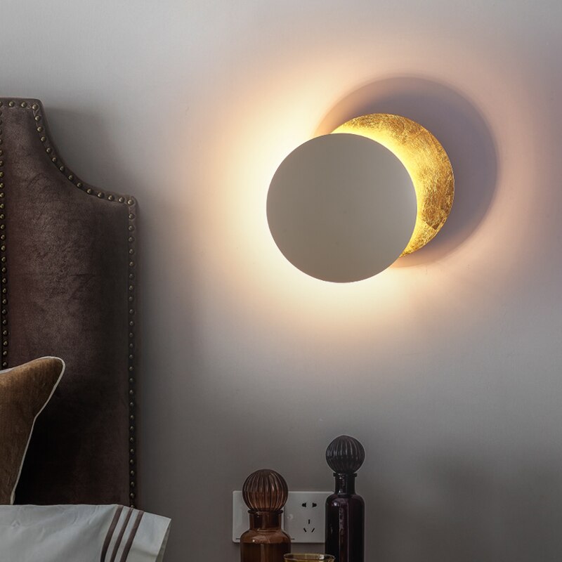 Luna | 360° Rotating LED Wall Light