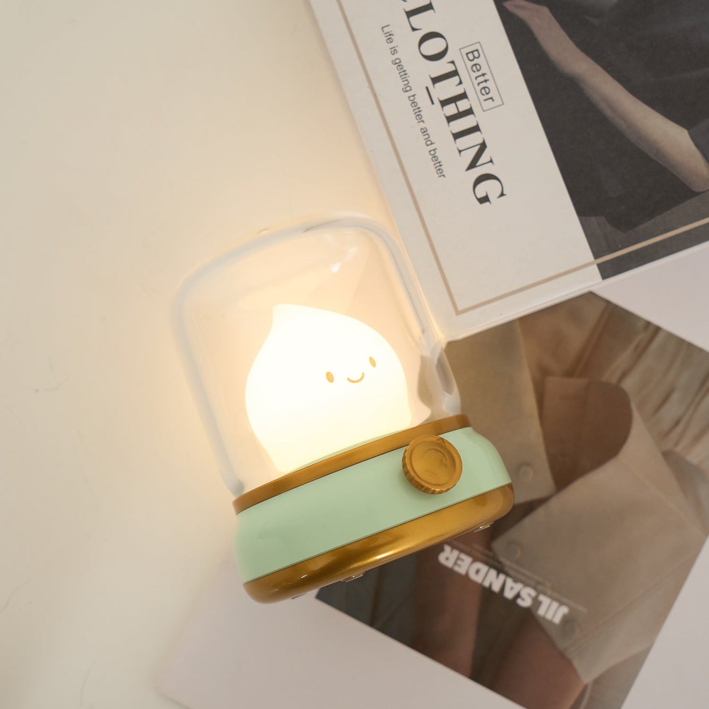 Novara | Integrated LED Night Light
