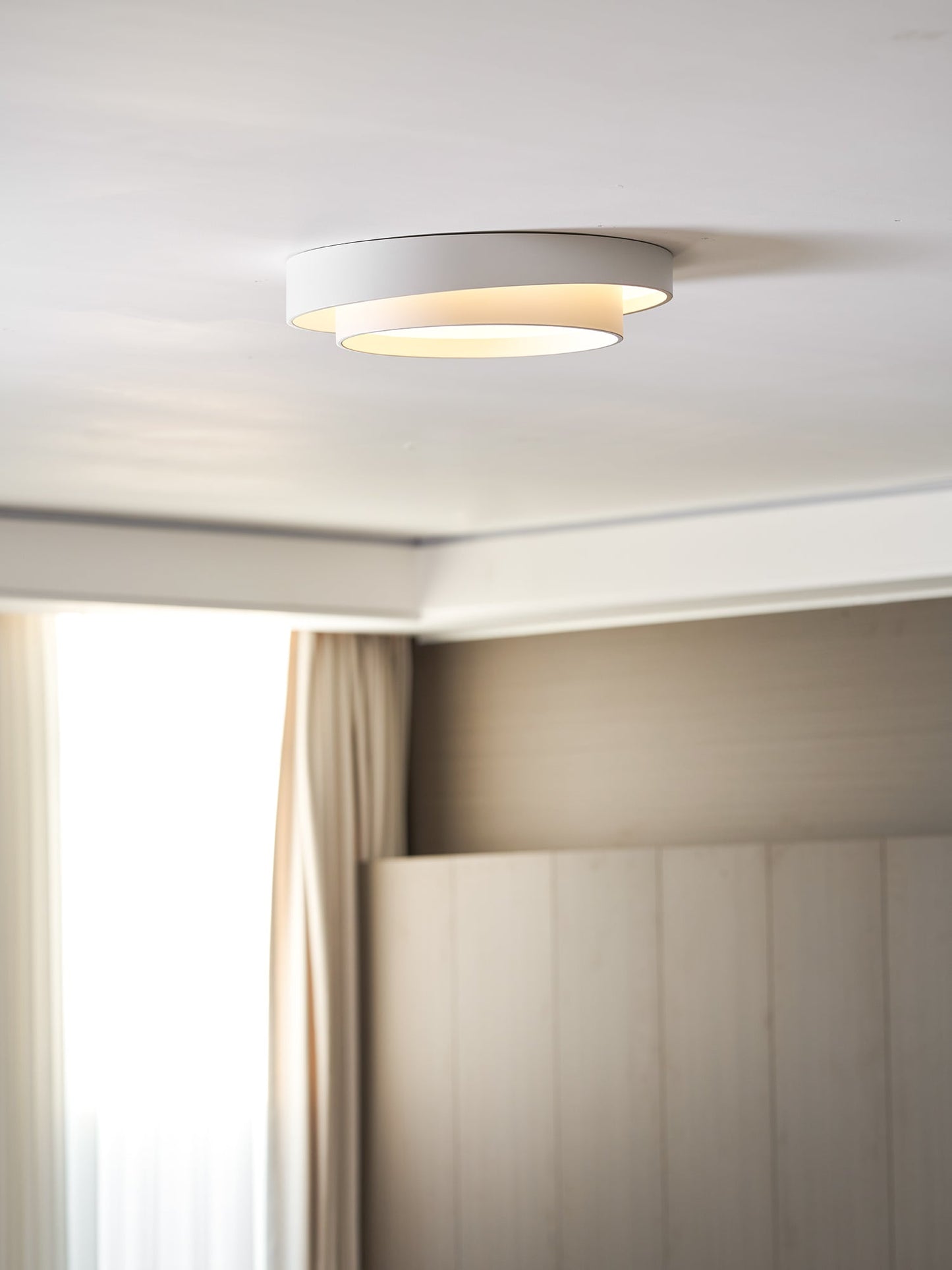 Vera | Circular Ceiling Lamp Modern Minimalist Living Room