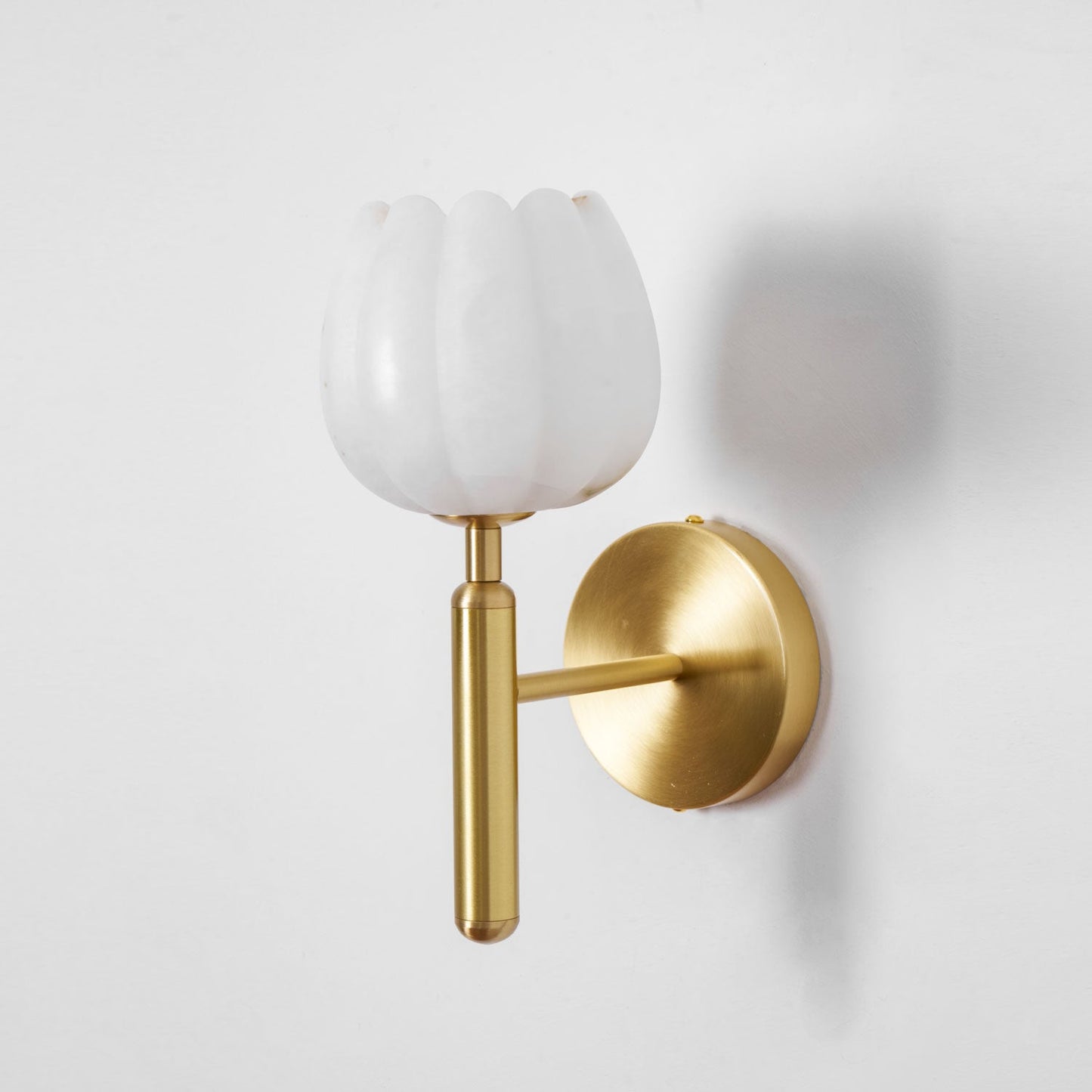 Ezra | Wall Lamp Flower-Shaped Metal Indoor Lighting for Hallway or Office