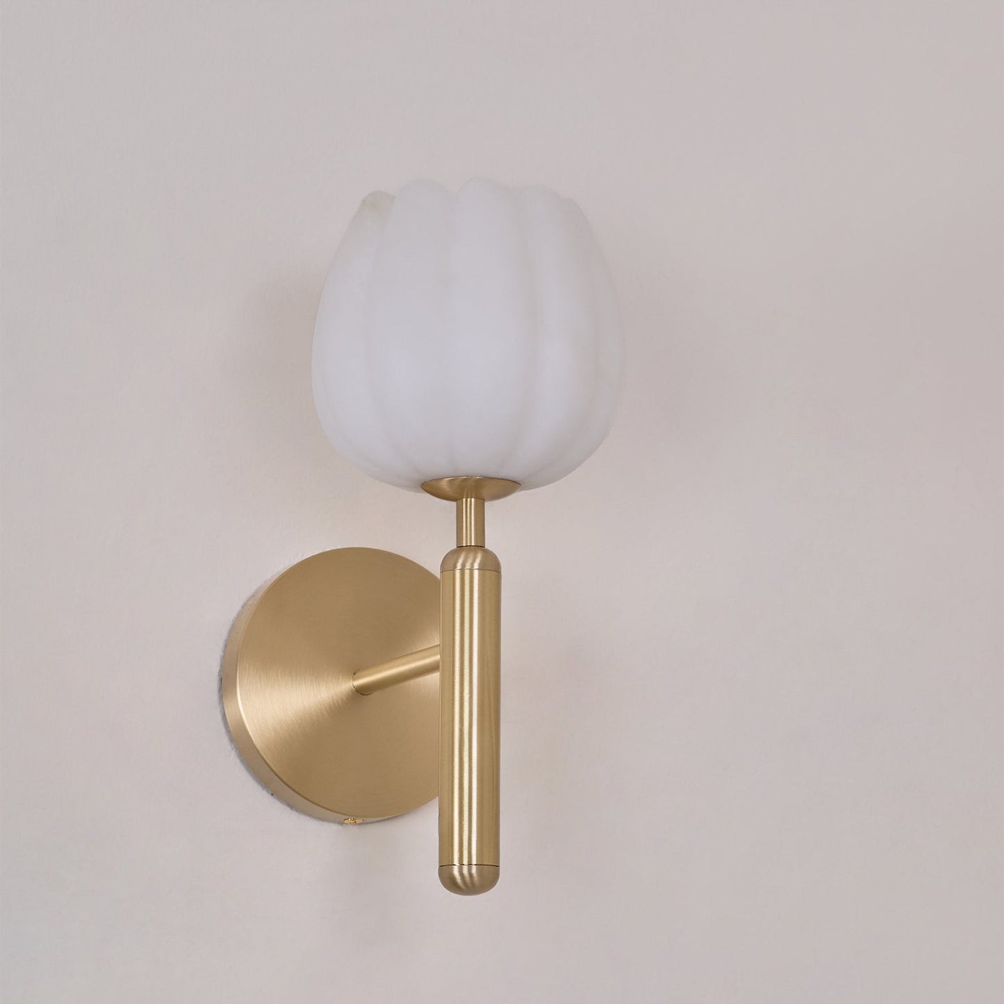 Ezra | Wall Lamp Flower-Shaped Metal Indoor Lighting for Hallway or Office