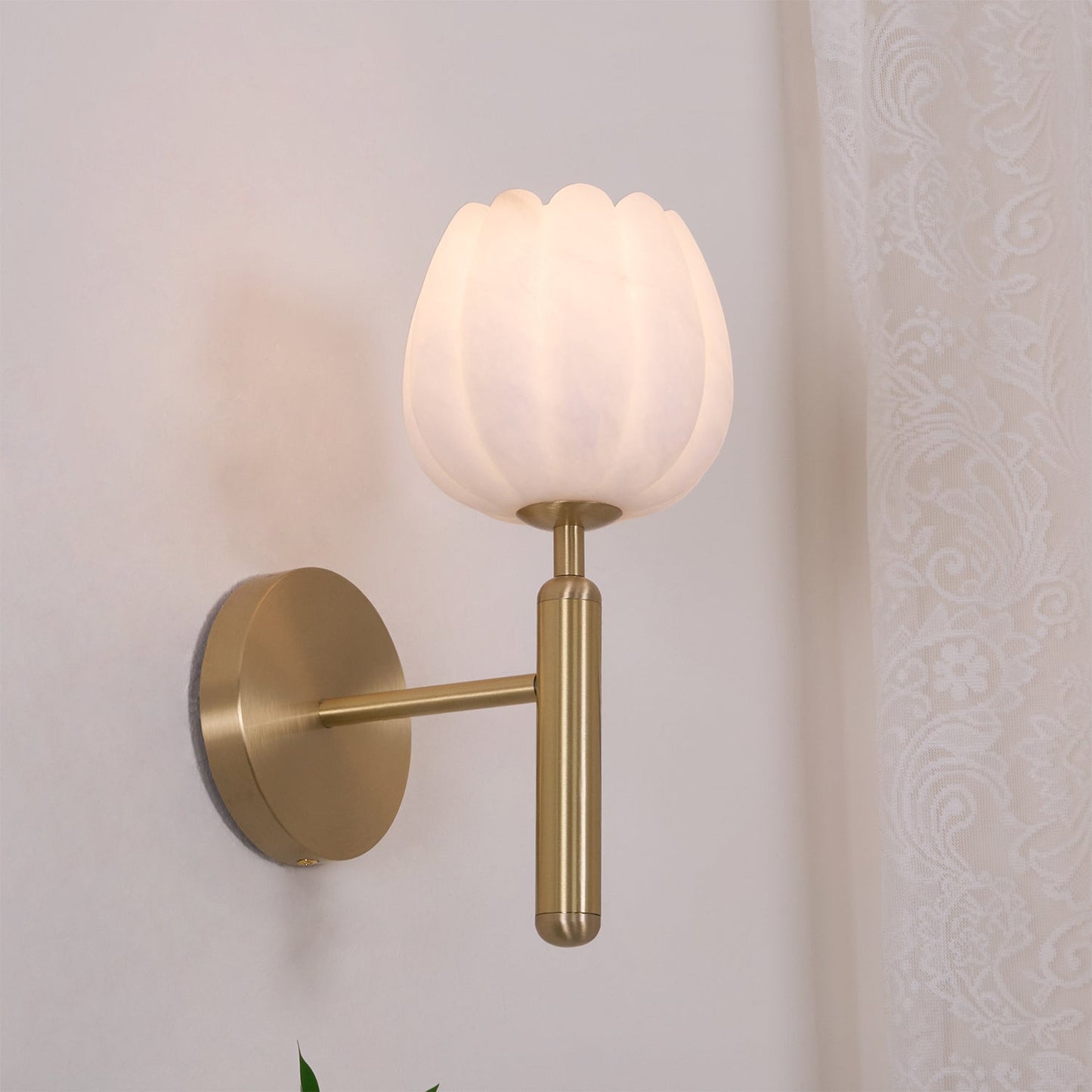 Ezra | Wall Lamp Flower-Shaped Metal Indoor Lighting for Hallway or Office