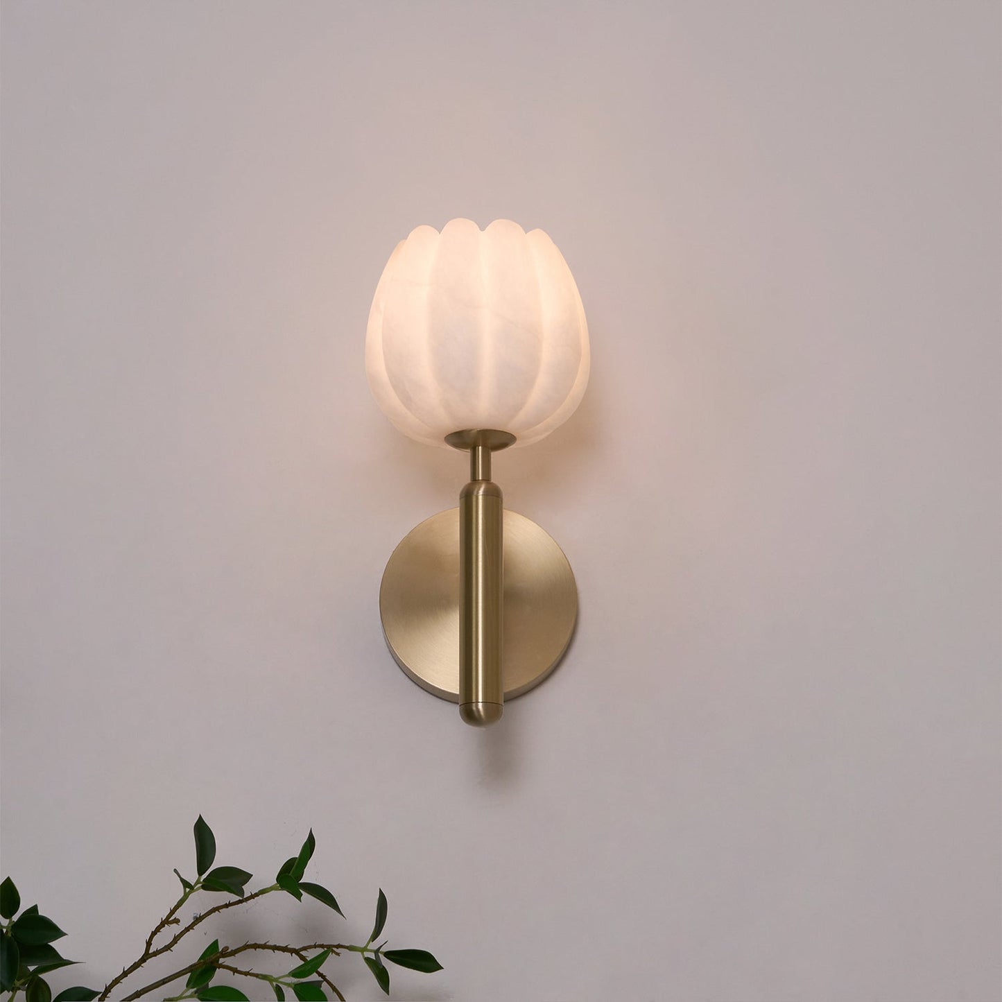 Ezra | Wall Lamp Flower-Shaped Metal Indoor Lighting for Hallway or Office