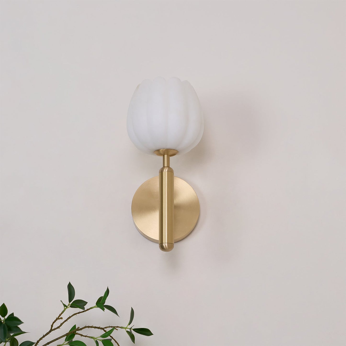 Ezra | Wall Lamp Flower-Shaped Metal Indoor Lighting for Hallway or Office