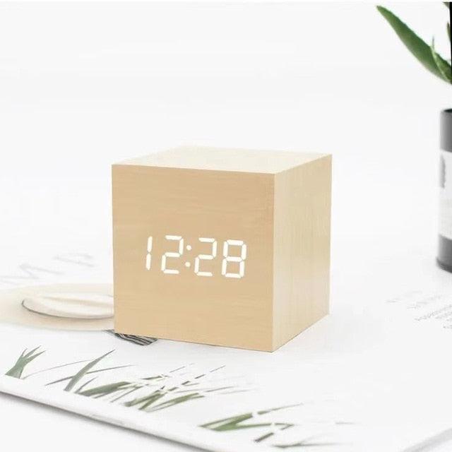 Willem | Classic LED Minimalist Night Alarm Clock