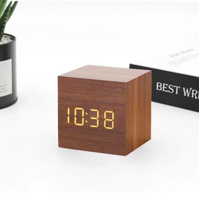 Willem | Classic LED Minimalist Night Alarm Clock