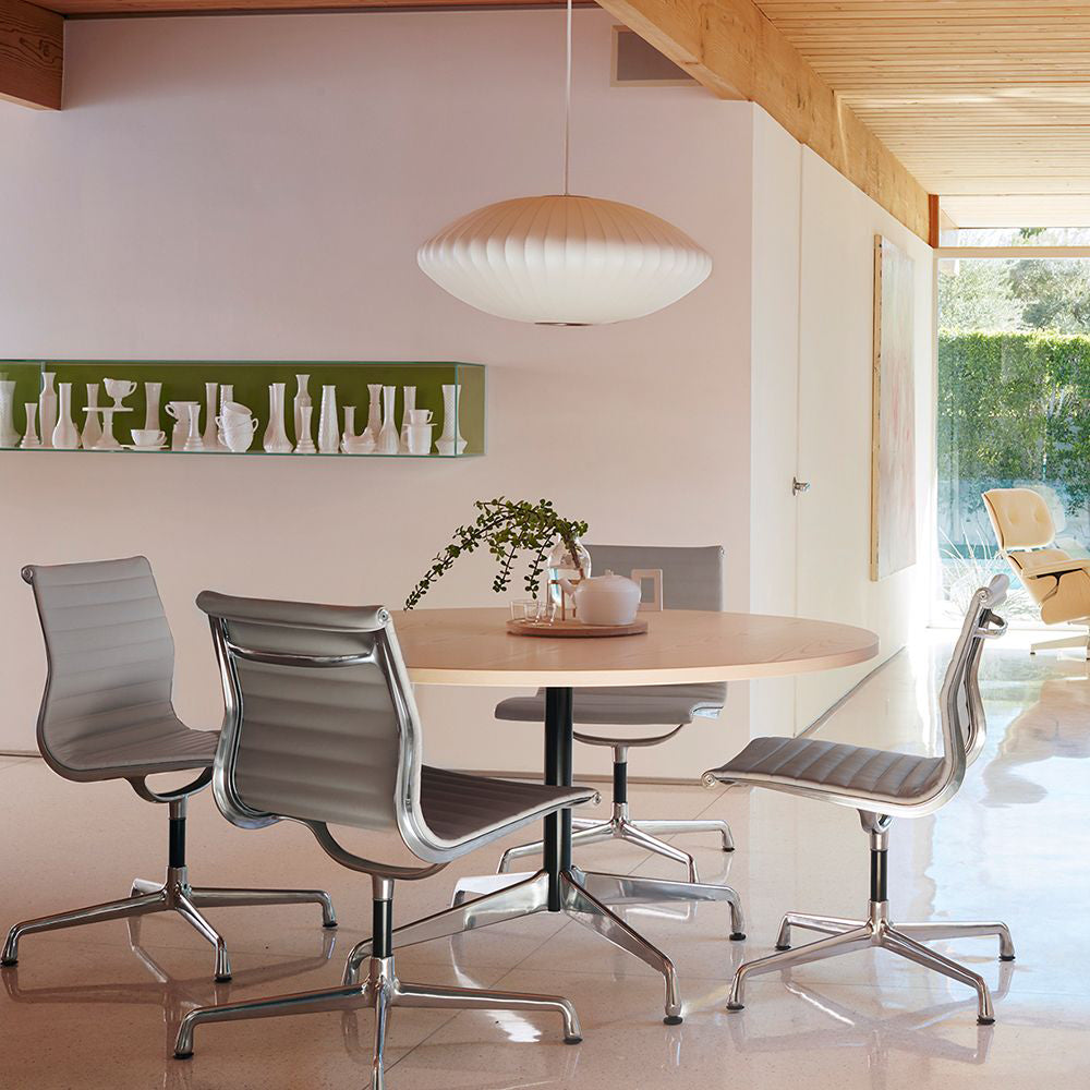 Nyla | Modern Glass Glow Pendant Light Living Room