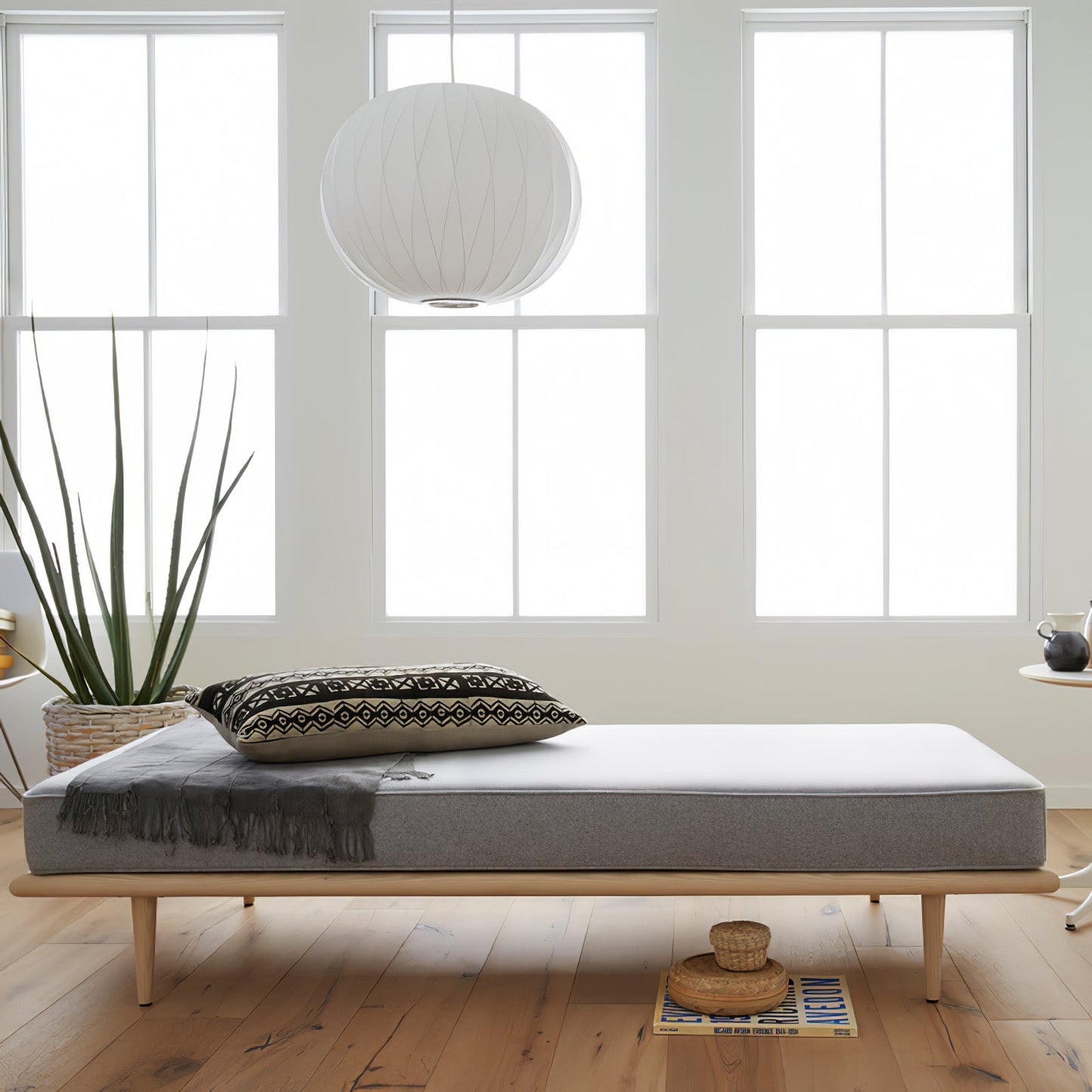 Nyla | Modern Glass Glow Pendant Light Living Room