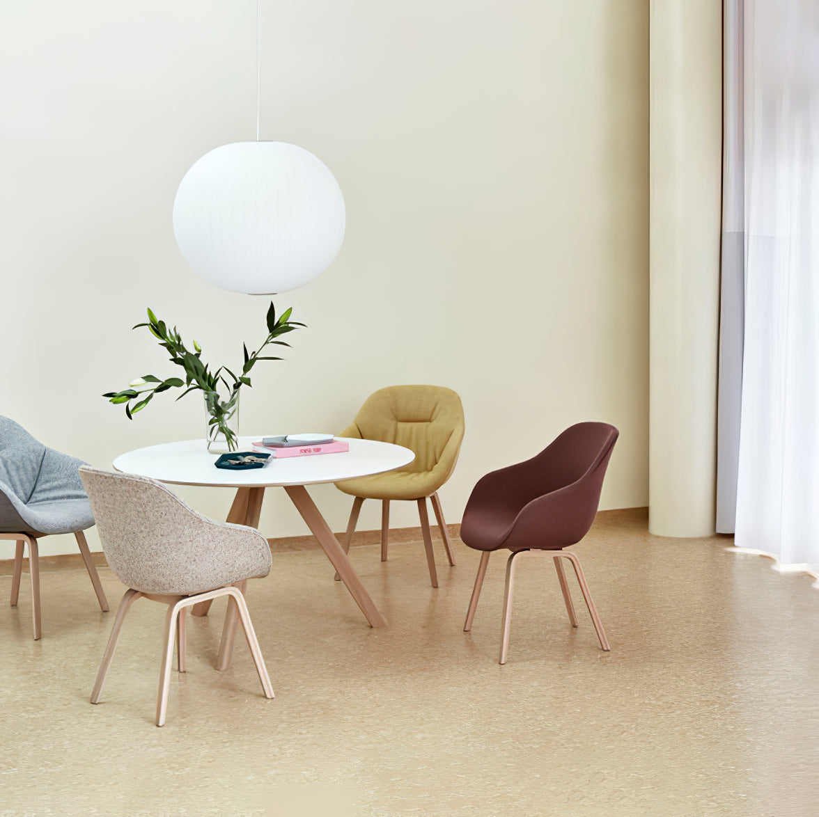 Nyla | Modern Glass Glow Pendant Light Living Room