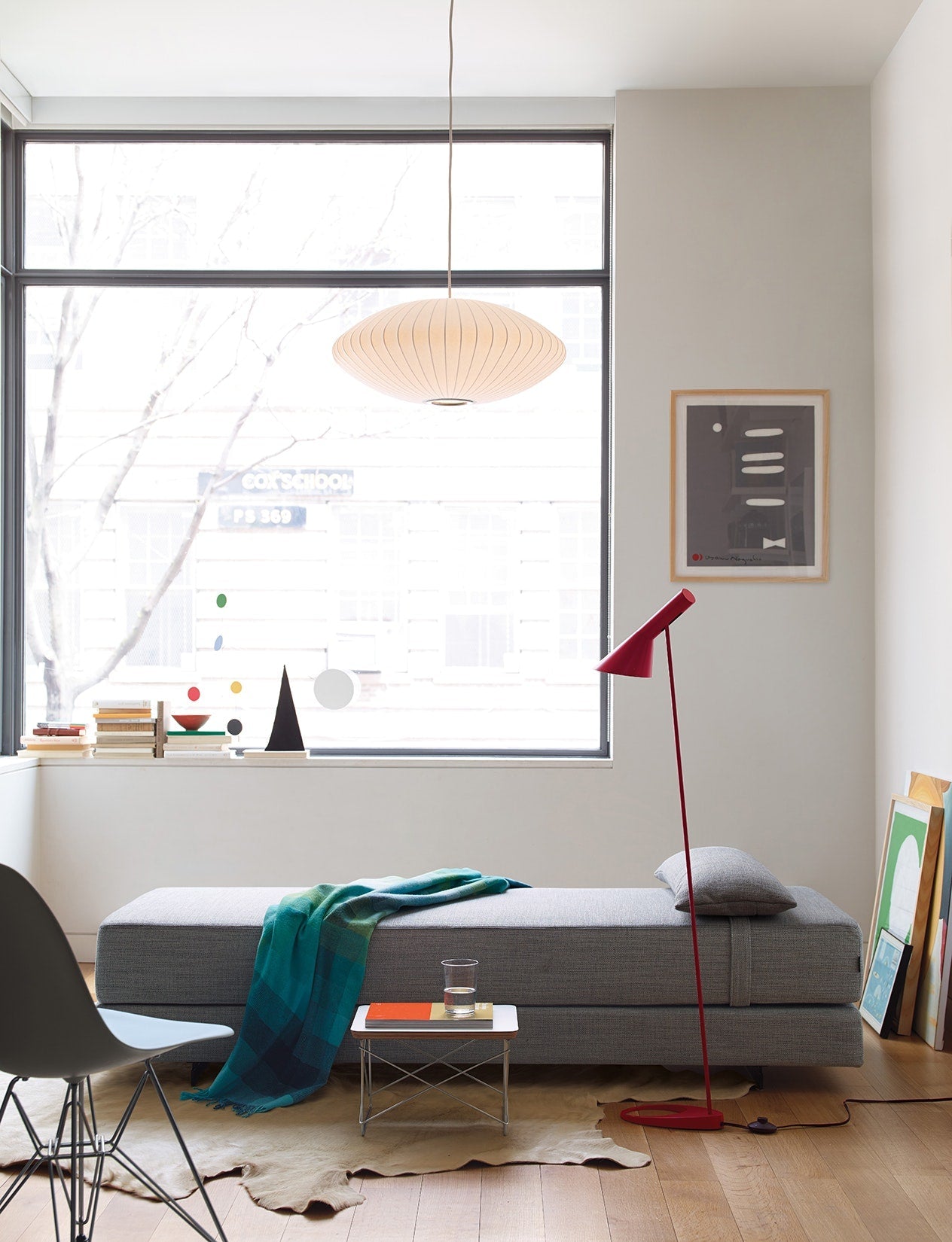 Nyla | Modern Glass Glow Pendant Light Living Room