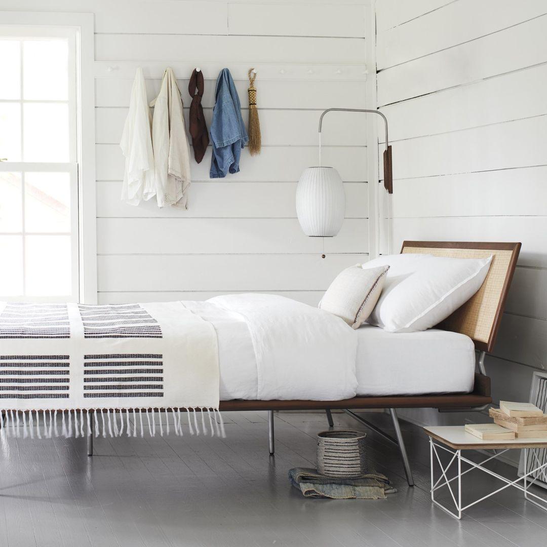 Viora | Minimalist Rice Paper Wall Lamp Ambient Wall Lighting