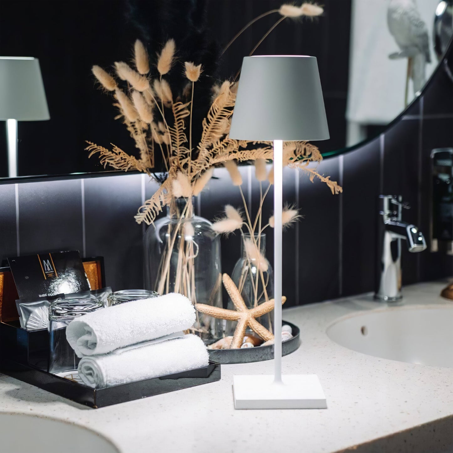 Veya | Dimmable USB Rechargeable Cordless LED Touch Table Lamp