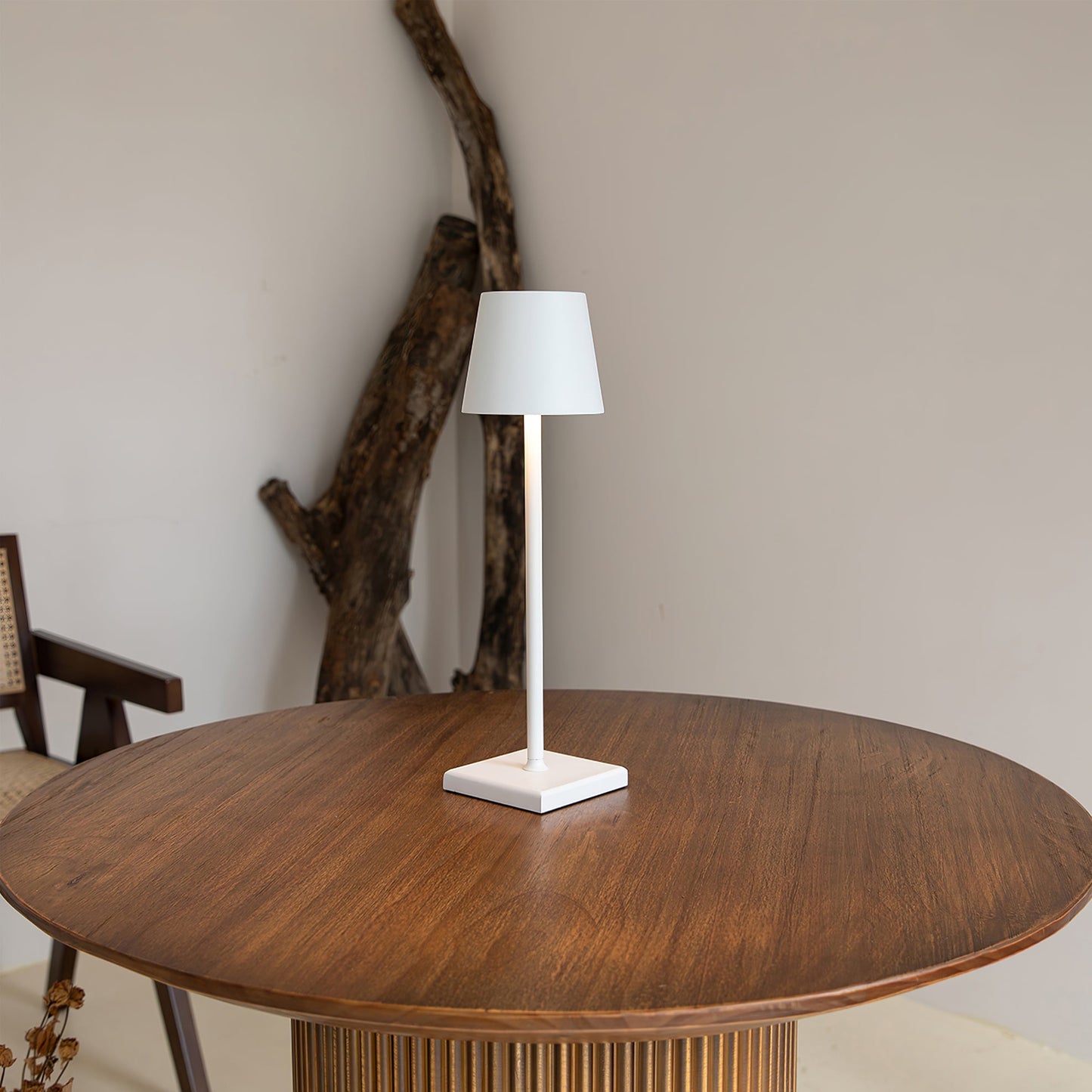 Veya | Dimmable USB Rechargeable Cordless LED Touch Table Lamp